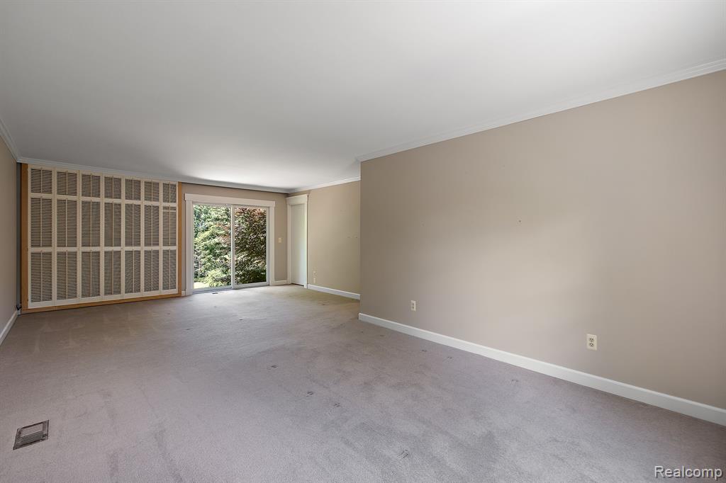 1300 East Fairview Lane Rochester Hills, MI 48306 - Photo 50 of 64
