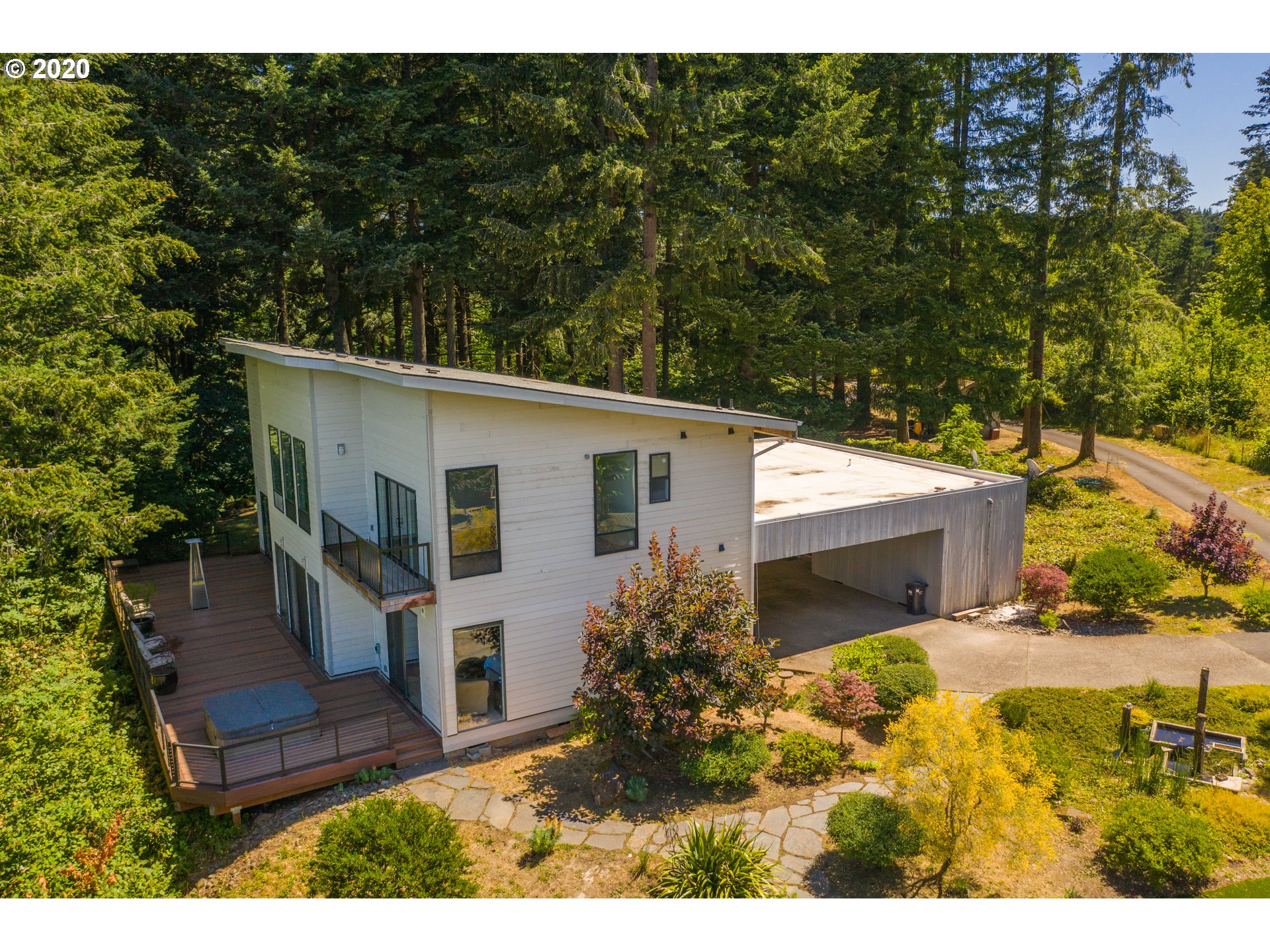 19501 South Alberta Road Beavercreek, OR 97004 - Photo 3 of 32 Gallery Image 3