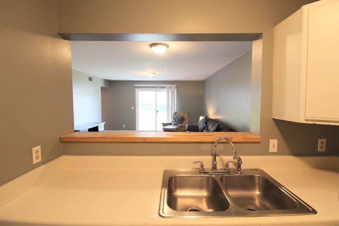1390 Hunters Road, Unit C Harrisonburg, VA 22801 - Photo 4 of 14 Gallery Image 4