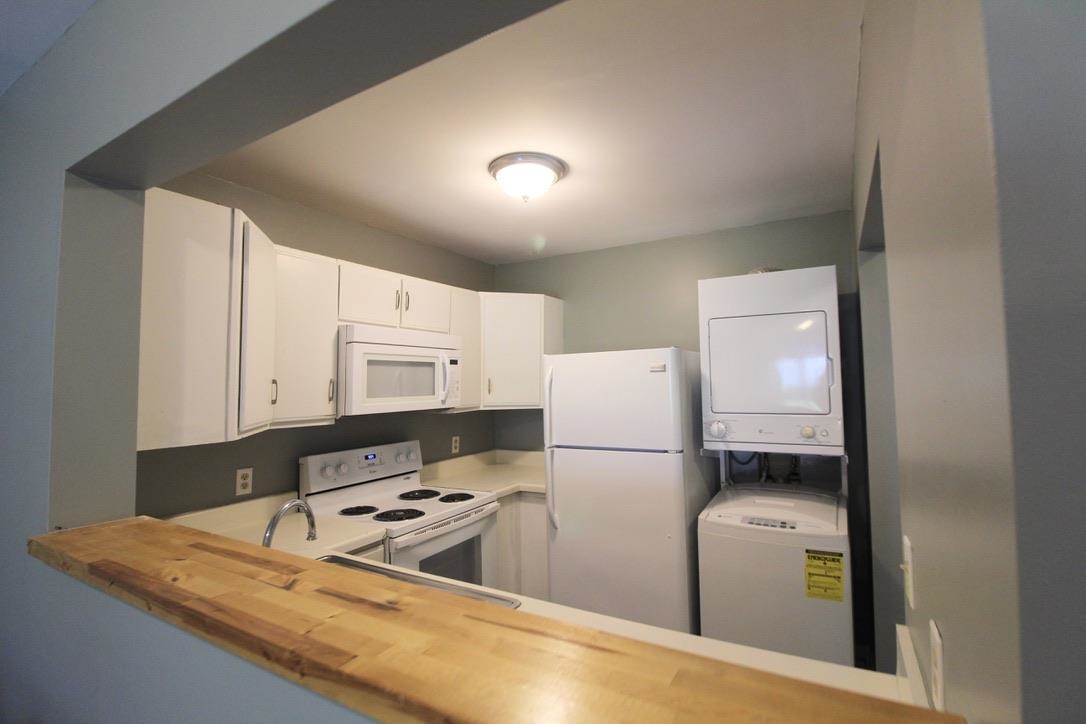 1390 Hunters Road, Unit C Harrisonburg, VA 22801 - Photo 5 of 14 Gallery Image 5