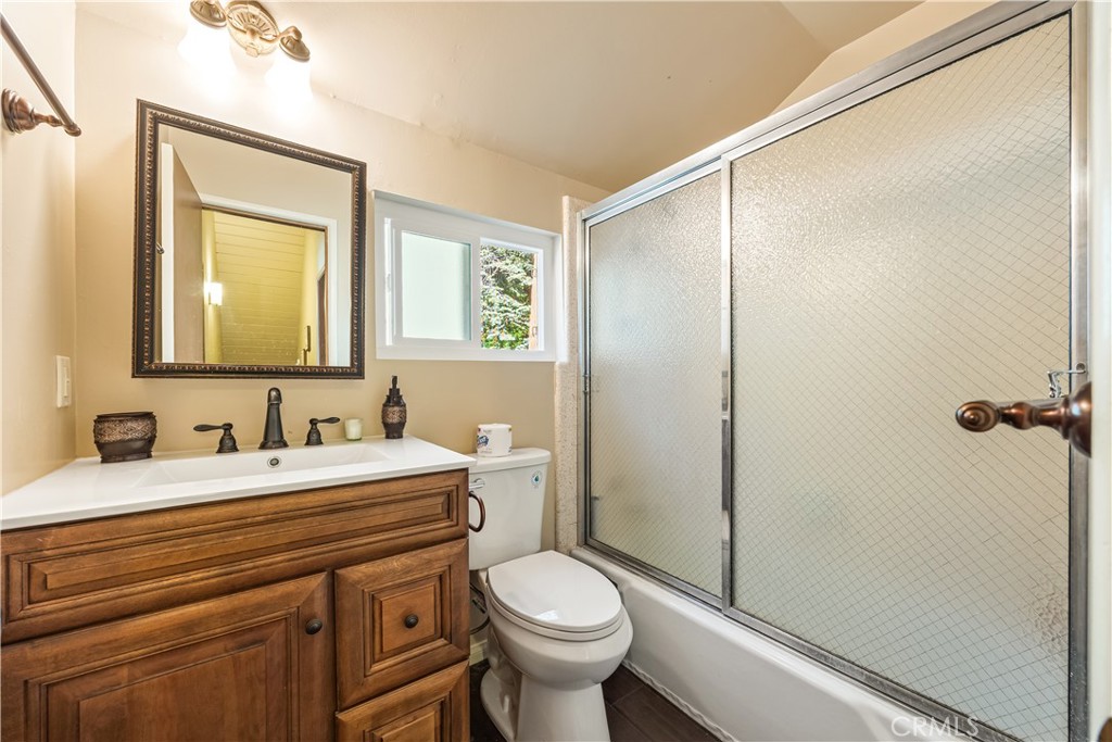 225 Fremont Road Lake Arrowhead, CA 92352 - Photo 33 of 49