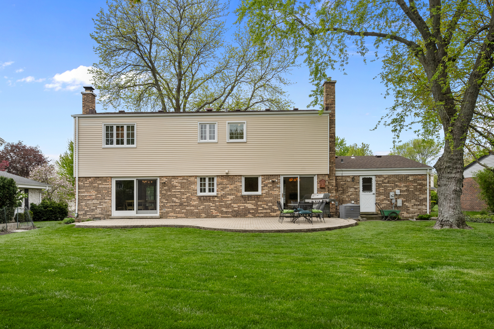 3142 Hemlock Lane Northbrook, IL 60062 - Photo 18 of 27