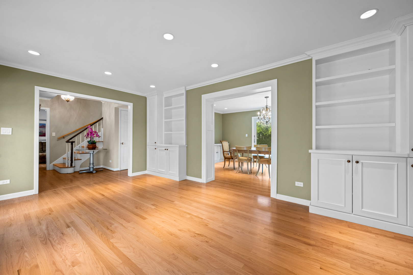 3142 Hemlock Lane Northbrook, IL 60062 - Photo 2 of 27
