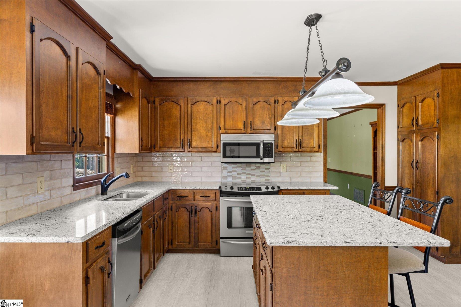607 Stone Ridge Road Greer, SC 29650 - Photo 18 of 40 Gallery Image 18