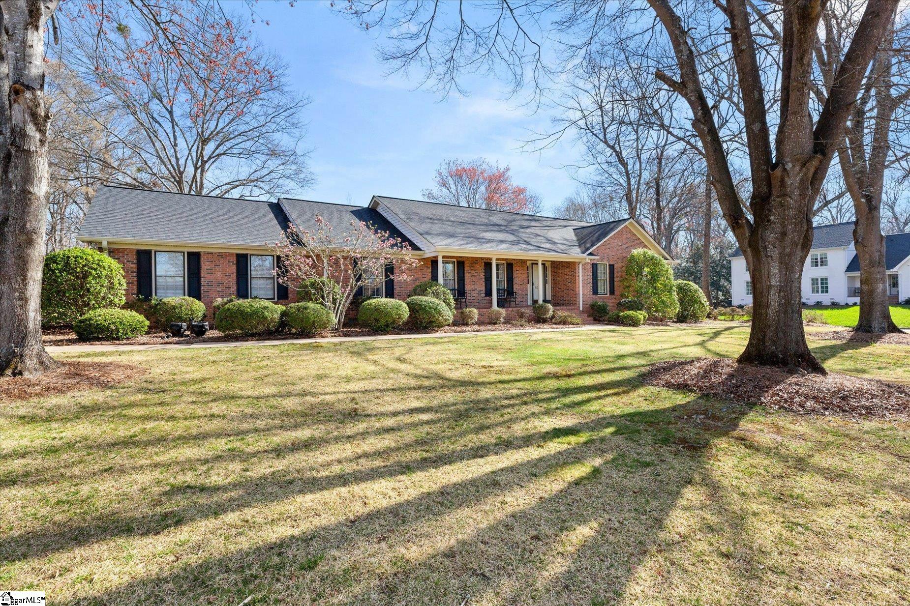 607 Stone Ridge Road Greer, SC 29650 - Photo 2 of 40 Gallery Image 2