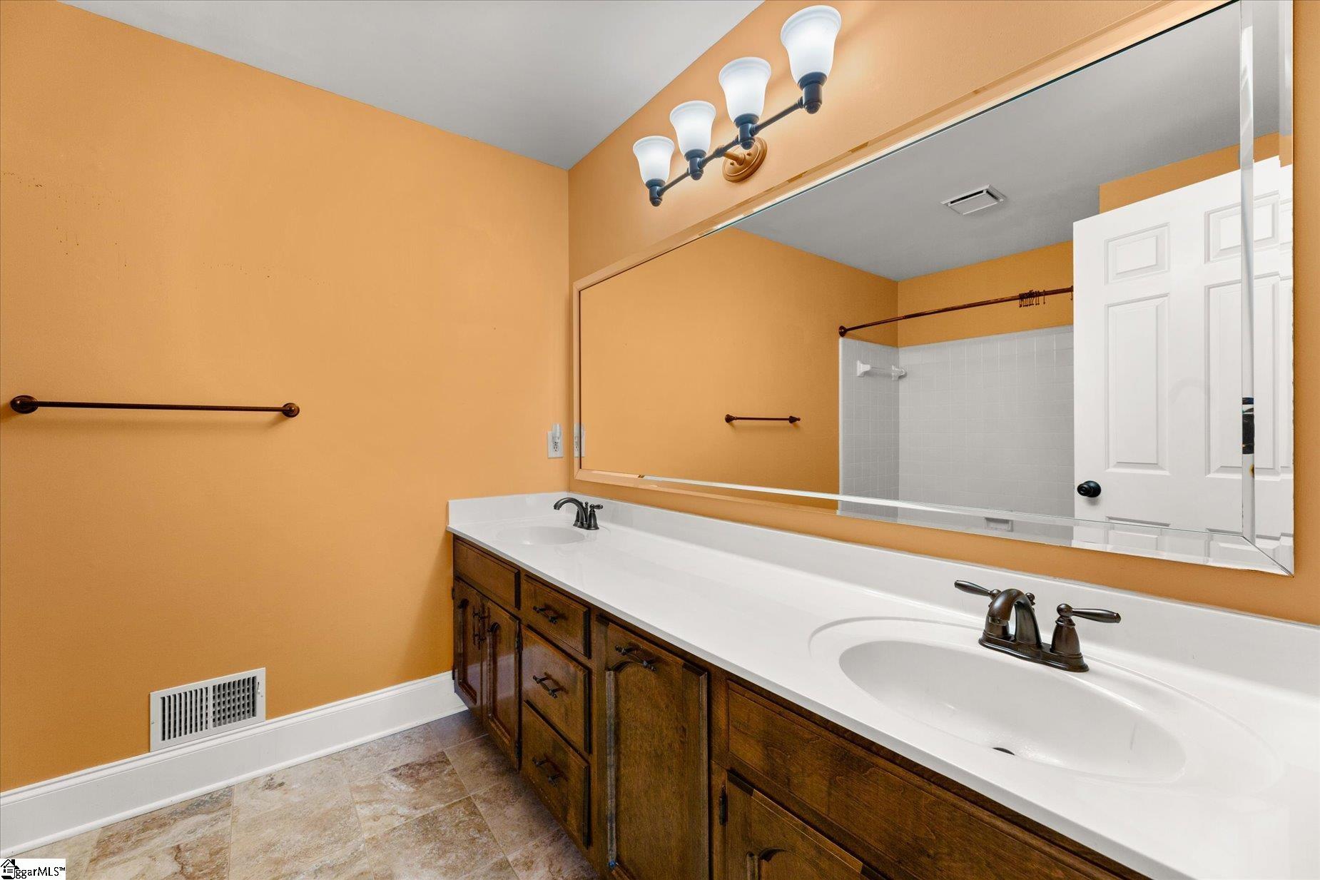 607 Stone Ridge Road Greer, SC 29650 - Photo 33 of 40 Gallery Image 33