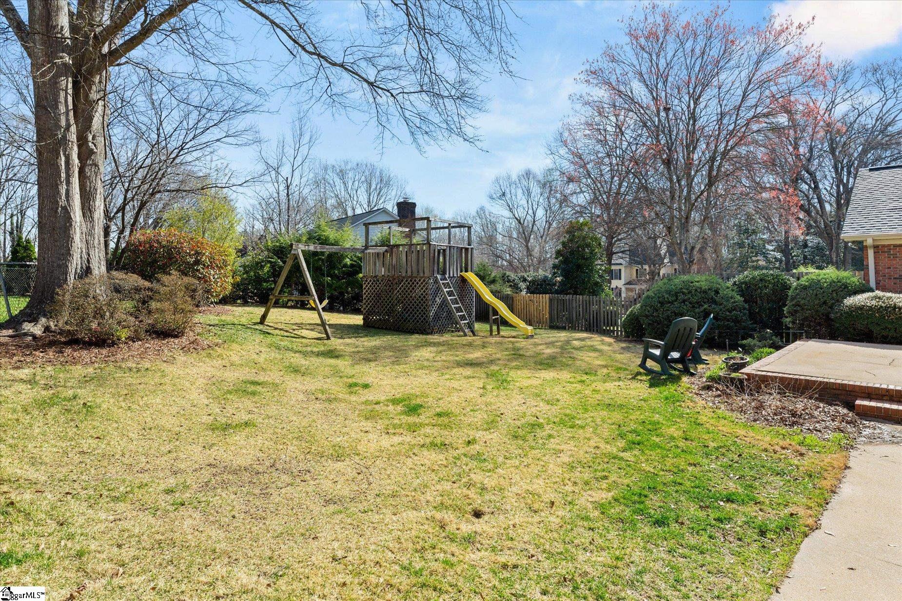 607 Stone Ridge Road Greer, SC 29650 - Photo 7 of 40 Gallery Image 7
