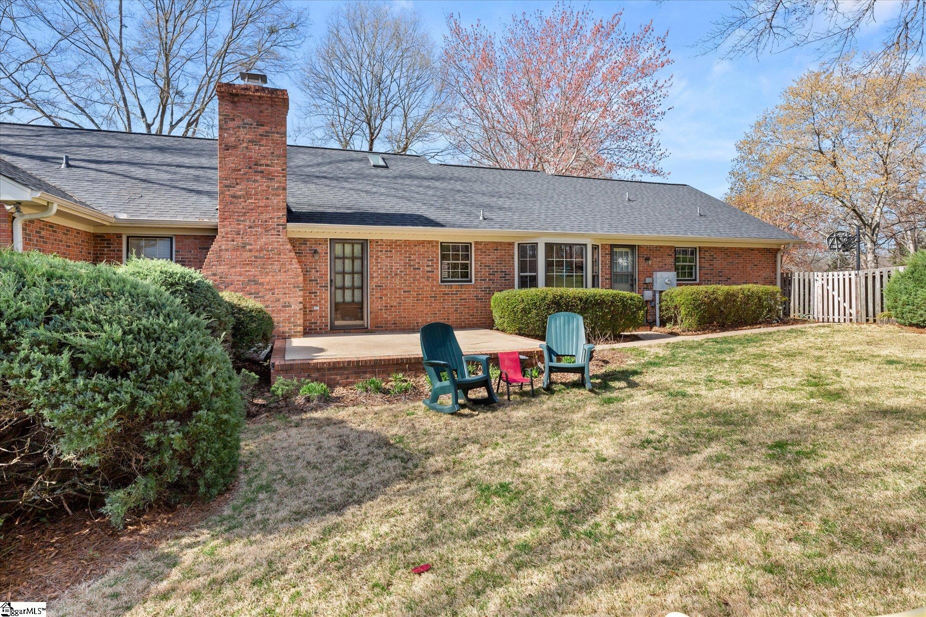 607 Stone Ridge Road Greer, SC 29650 - Photo 10 of 40 Gallery Image 10