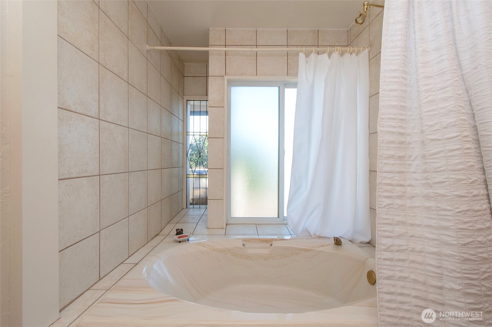 1633 East 5th Street Port Angeles, WA 98362 - Photo 32 of 40