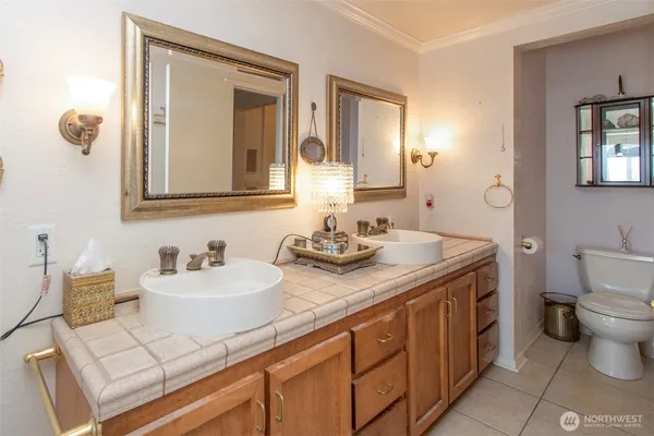 $699,500 | 1633 East 5th Street, Port Angeles, WA 98362