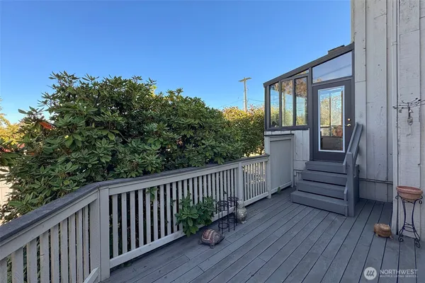 $699,500 | 1633 East 5th Street, Port Angeles, WA 98362