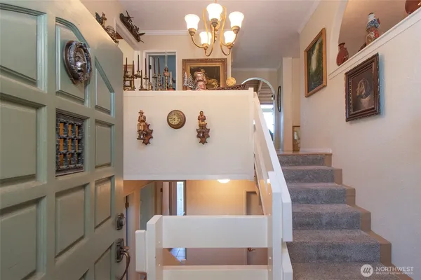 $699,500 | 1633 East 5th Street, Port Angeles, WA 98362