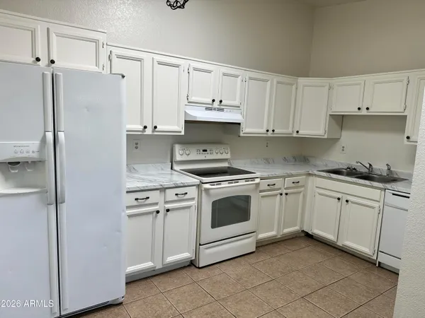 $1,250 | 1551 East 28th Avenue, Unit 4, Apache Junction, AZ 85119