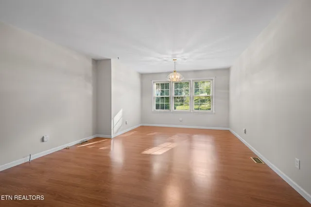 $379,900 | 130 Carden Lane, Rocky Top, TN 37769