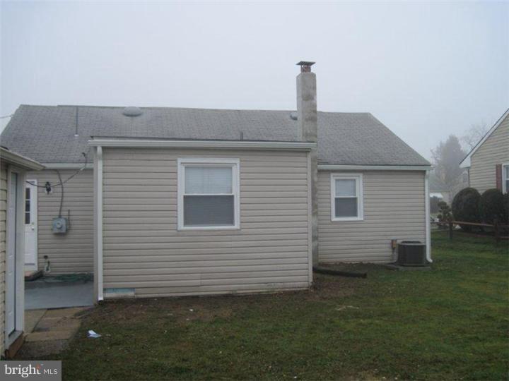 37 Paul Road New Castle, DE 19720 - Photo 4 of 18 Gallery Image 4
