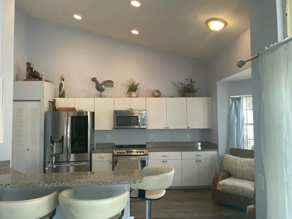 $4,500 | 1236 Bayview Circle, Weston, FL 33326