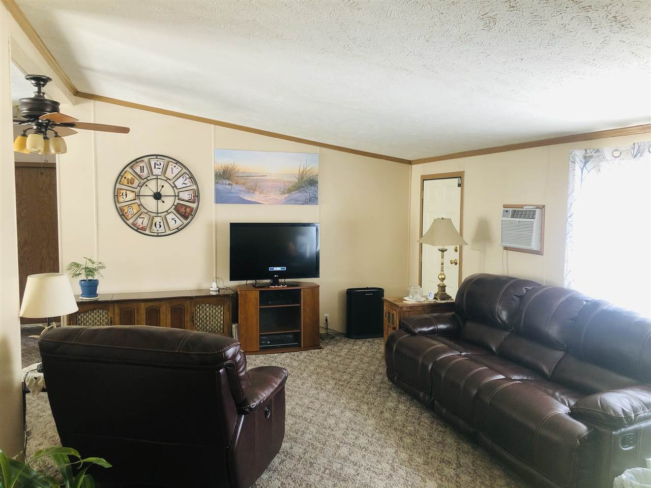 8134 45 Road Cadillac, MI 49601 - Photo 12 of 25 1885637-11.JPG