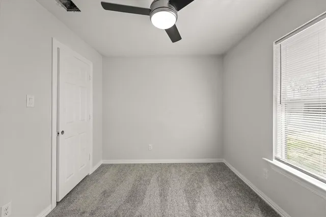 $1,500 | 517 South Vaden Street, Sherman, TX 75090