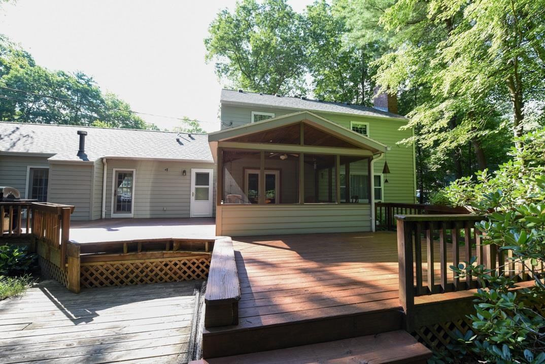 68 Cambridge Road Bethlehem, NY 12077 - Photo 31 of 32 Photo 31