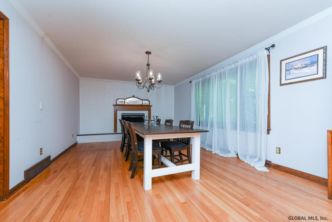68 Cambridge Road Bethlehem, NY 12077 - Photo 8 of 32 Photo 8