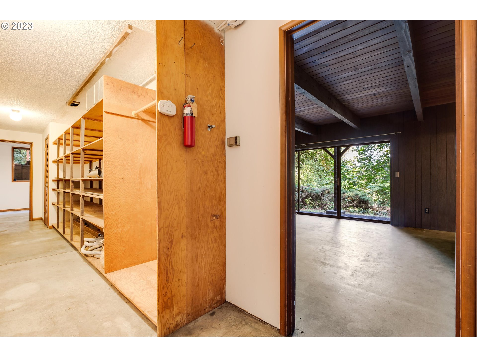 15729 Northwest Sheltered Nook Road Portland, OR 97231 - Photo 33 of 44 a view interior of the house