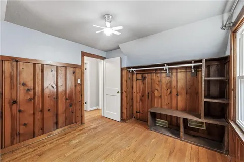 $275,000 | 8806 Minnehaha Lane, Kansas City, MO 64114