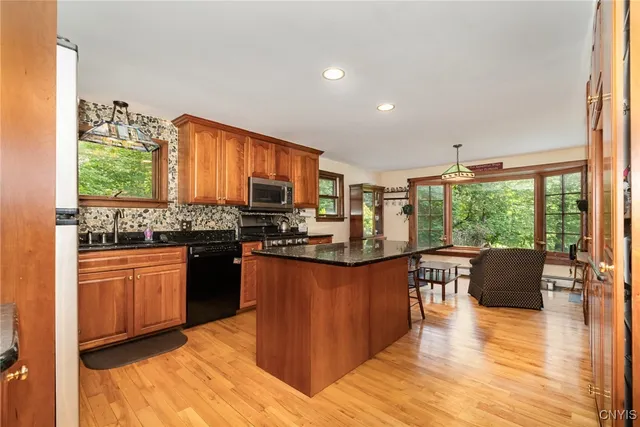 $599,000 | 8520 Trenton Falls Road, Trenton, NY 13438