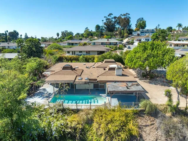 $875,000 | 1681 Hillsmont Drive, El Cajon, CA 92020