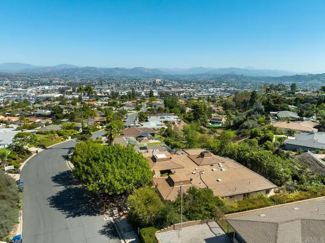 $875,000 | 1681 Hillsmont Drive, El Cajon, CA 92020