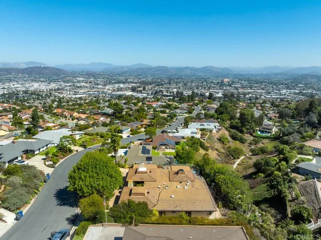 $875,000 | 1681 Hillsmont Drive, El Cajon, CA 92020