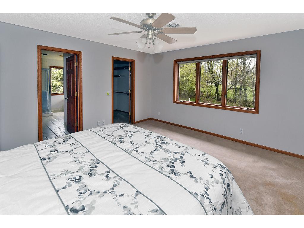 475 Ridge View Circle Medina, MN 55340 - Photo 11 of 24 Gallery Image 11