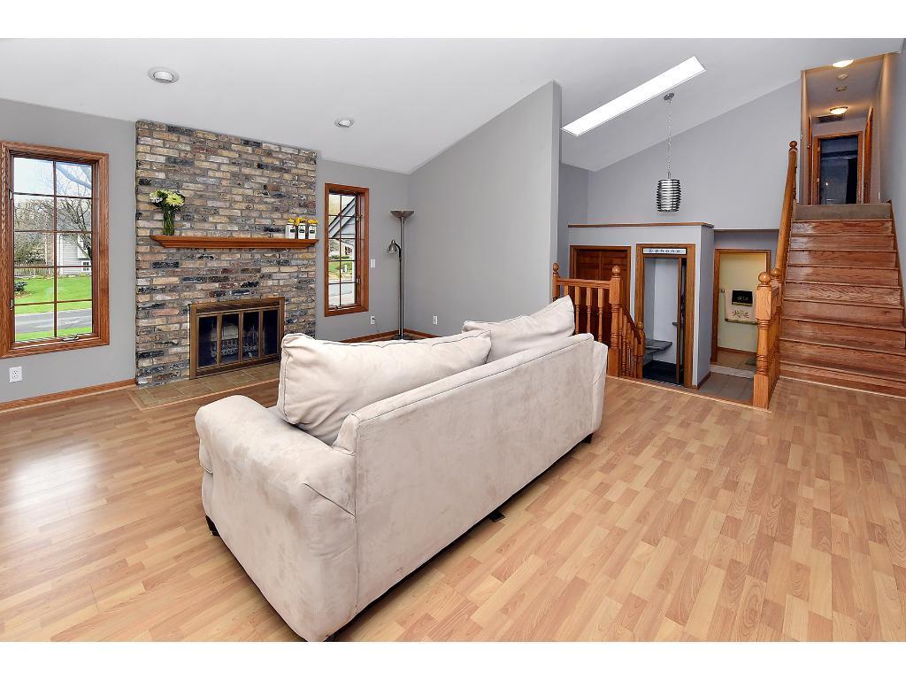 475 Ridge View Circle Medina, MN 55340 - Photo 9 of 24 Gallery Image 9