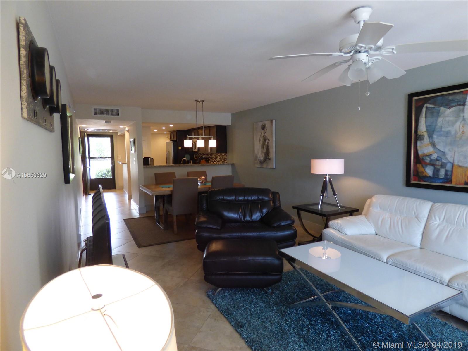 10 Royal Palm Way, Unit 1010 Boca Raton, FL 33432 - Photo 12 of 39 Gallery Image 12