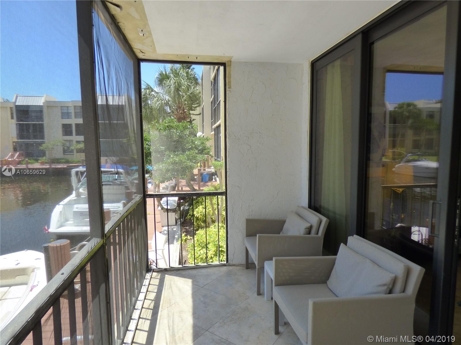 10 Royal Palm Way, Unit 1010 Boca Raton, FL 33432 - Photo 14 of 39 Gallery Image 14
