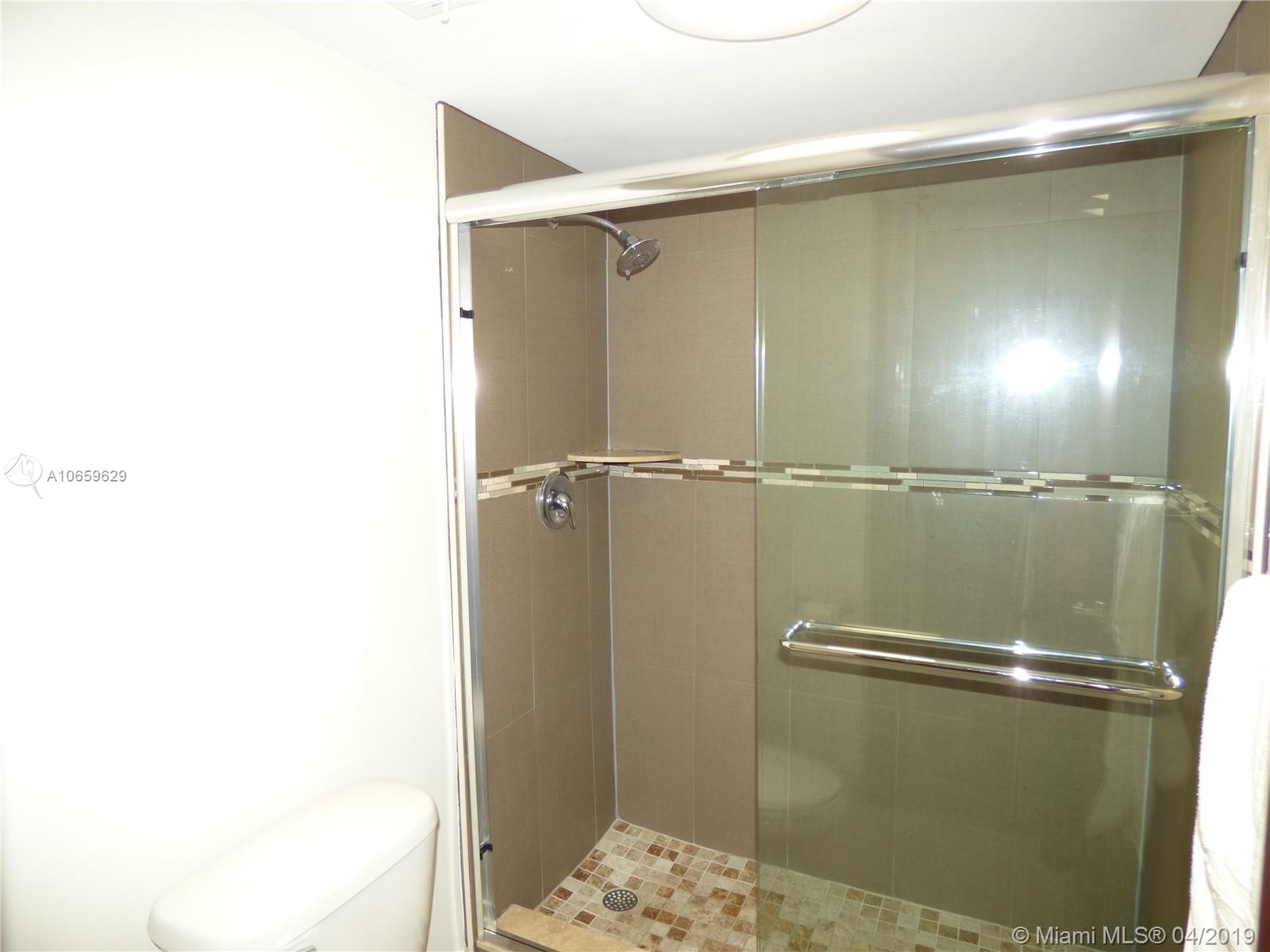 10 Royal Palm Way, Unit 1010 Boca Raton, FL 33432 - Photo 23 of 39 Gallery Image 23