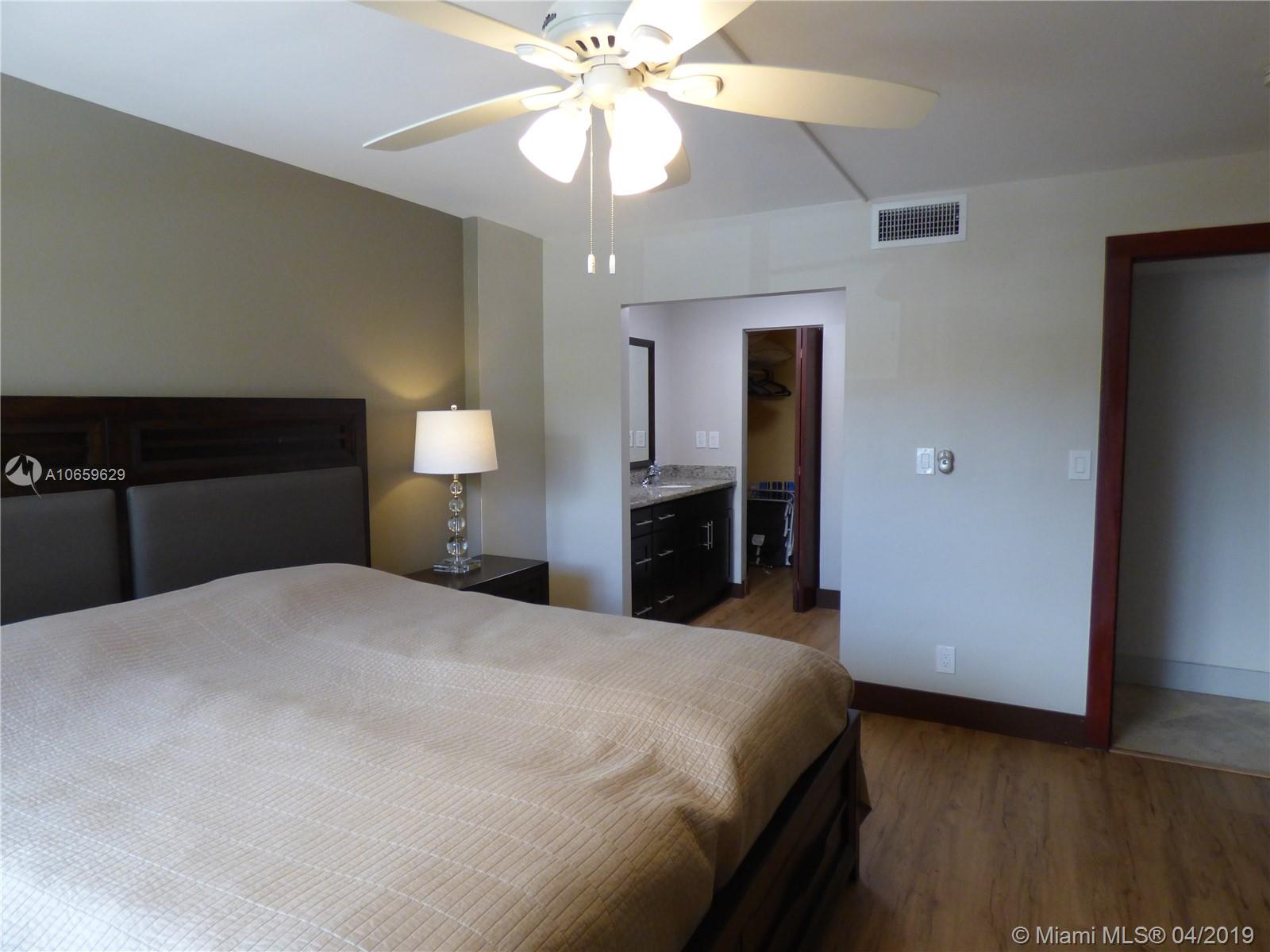 10 Royal Palm Way, Unit 1010 Boca Raton, FL 33432 - Photo 26 of 39 Gallery Image 26
