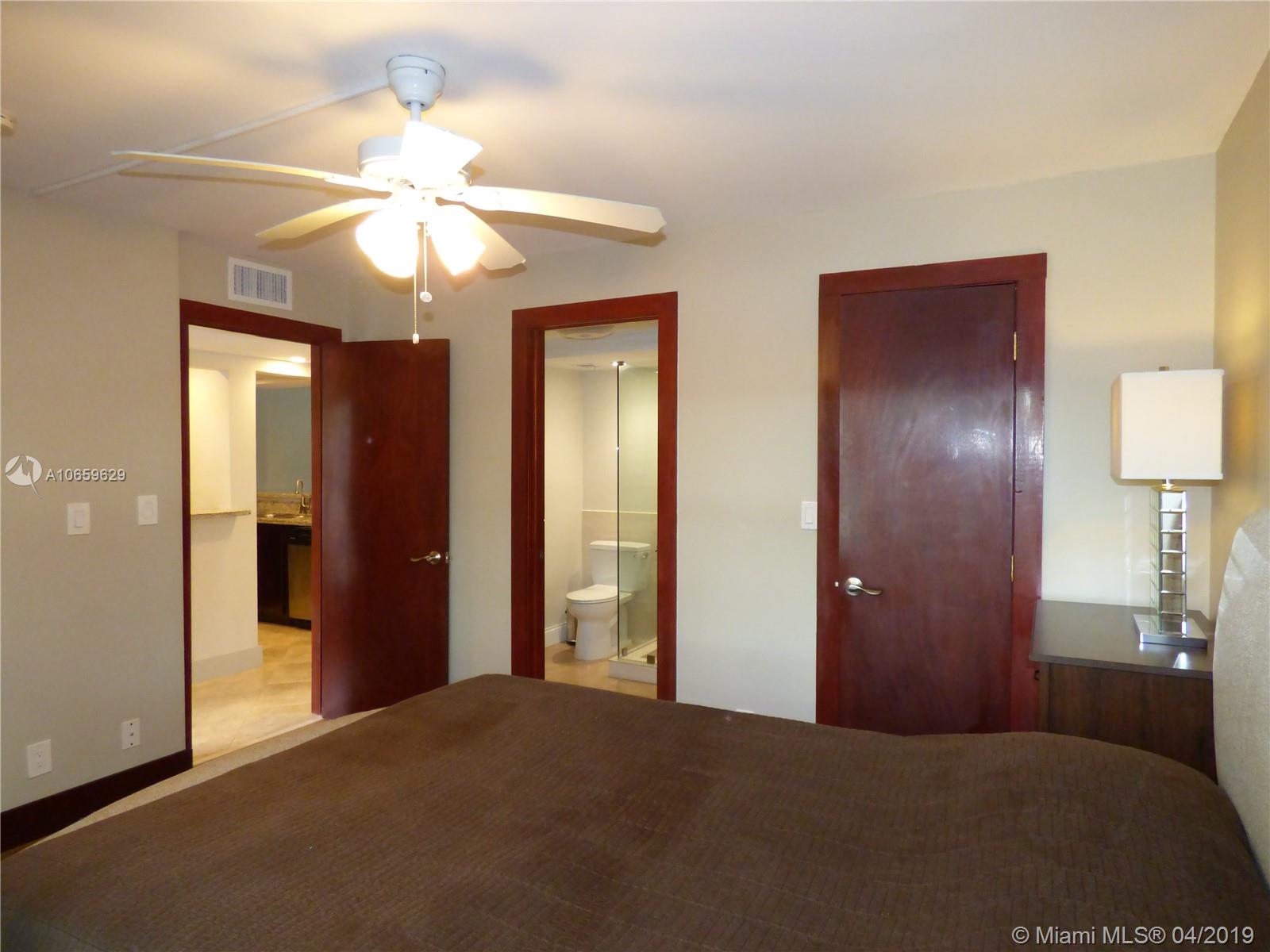 10 Royal Palm Way, Unit 1010 Boca Raton, FL 33432 - Photo 30 of 39 Gallery Image 30