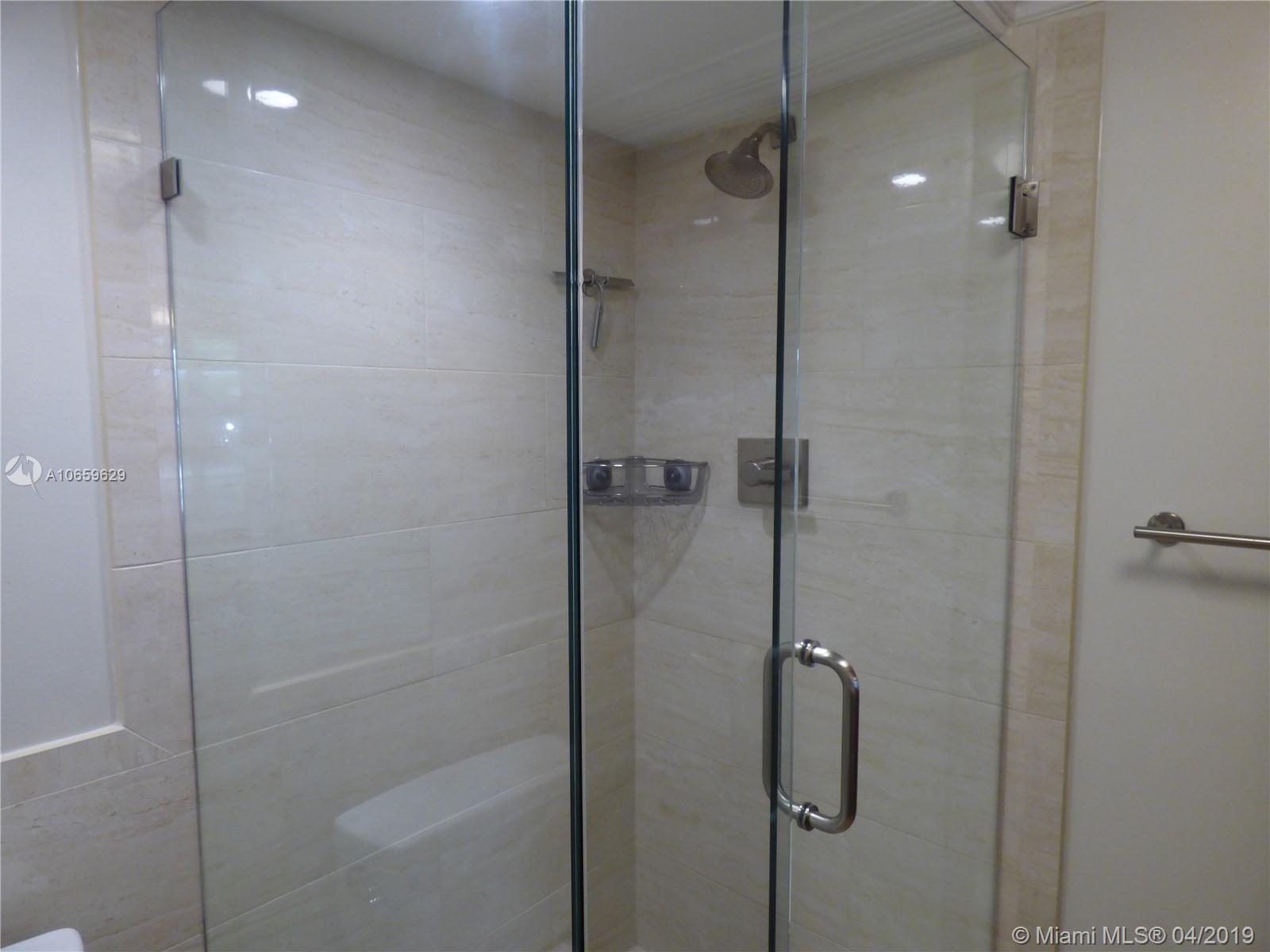 10 Royal Palm Way, Unit 1010 Boca Raton, FL 33432 - Photo 34 of 39 Gallery Image 34