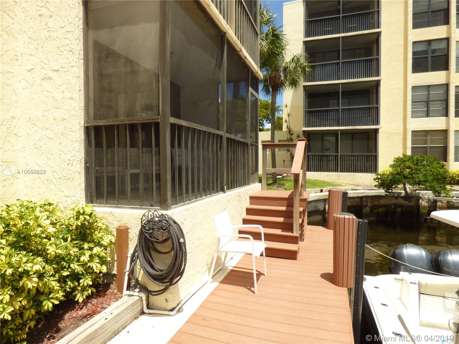 10 Royal Palm Way, Unit 1010 Boca Raton, FL 33432 - Photo 36 of 39 Gallery Image 36