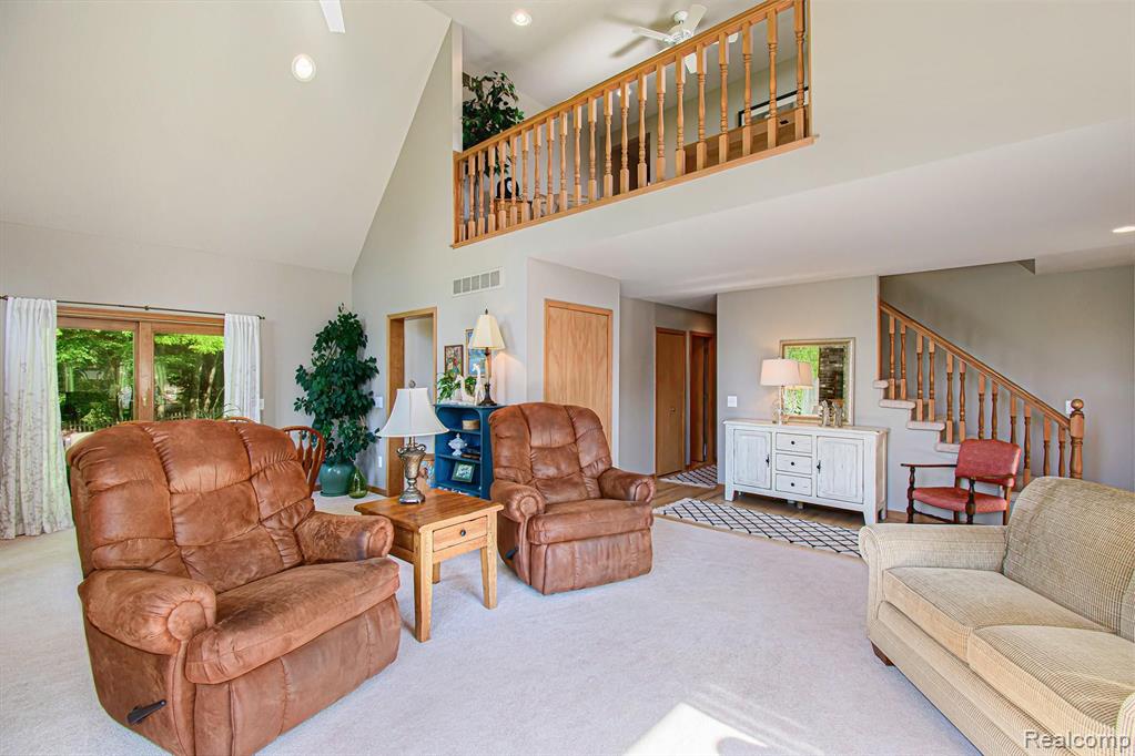 1375 McKail Road Leonard, MI 48367 - Photo 3 of 47