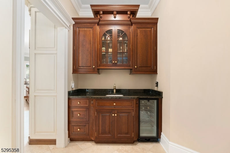 7 Cobblefield Road Mendham, NJ 07945 - Photo 14 of 50