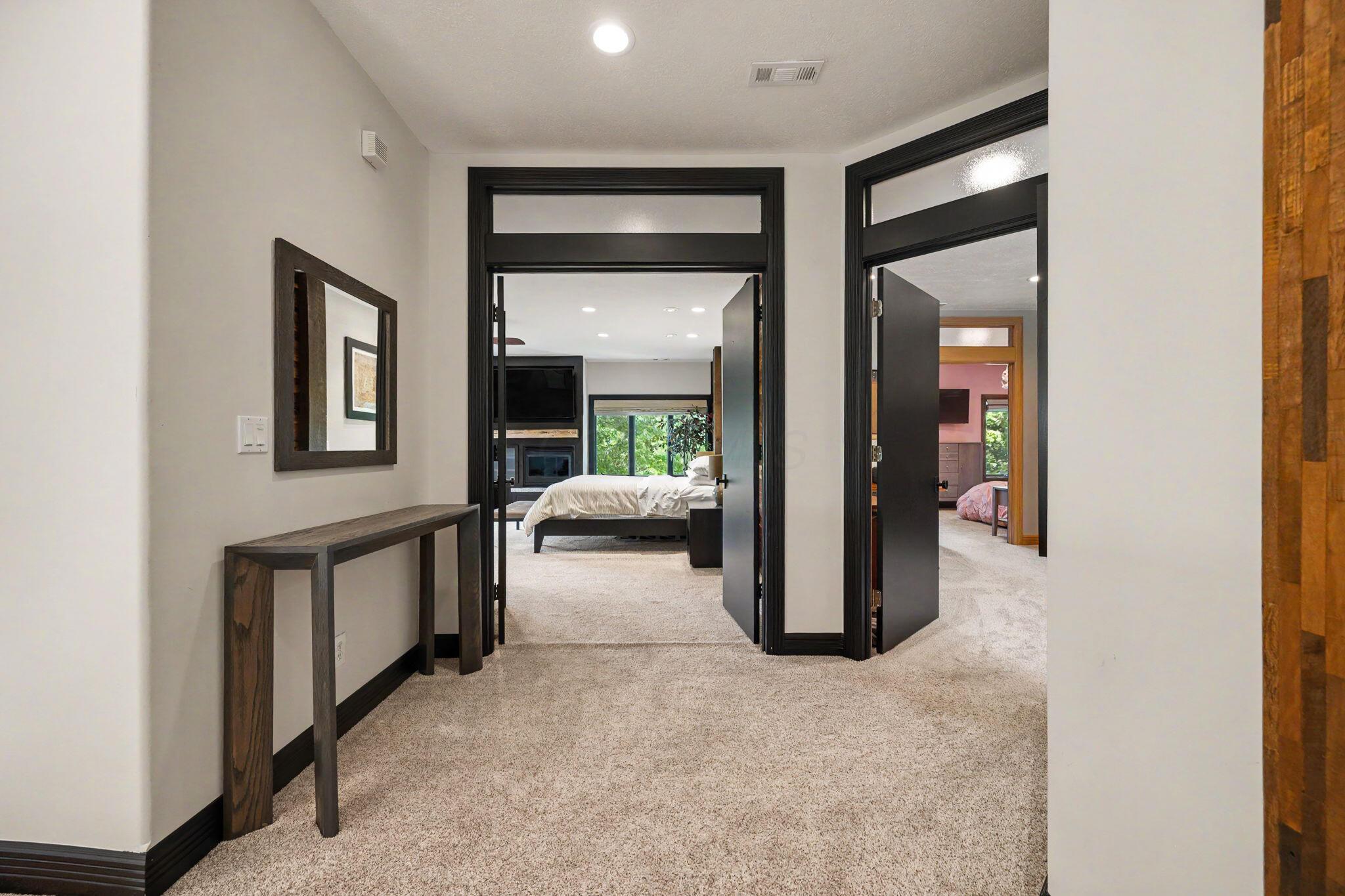 7691 Perry Road Delaware, OH 43015 - Photo 26 of 93 Hallway