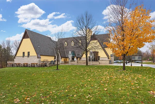 $1,199,900 | 7041 Kenmare Drive, Bloomington, MN 55438