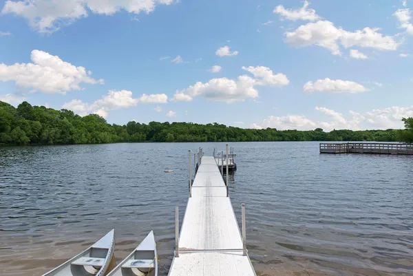 $1,199,900 | 7041 Kenmare Drive, Bloomington, MN 55438