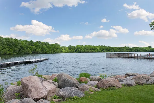 $1,199,900 | 7041 Kenmare Drive, Bloomington, MN 55438