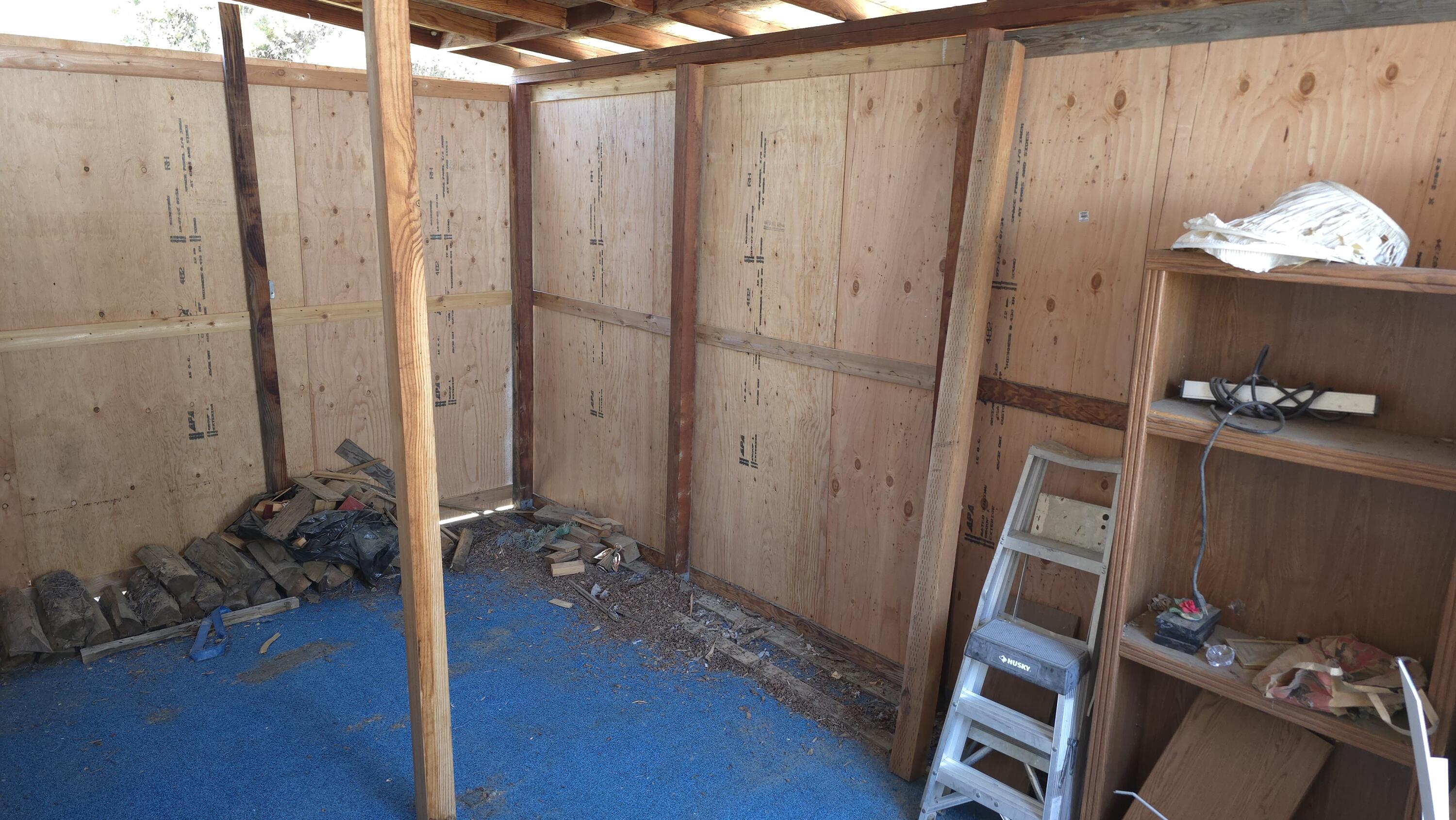 16523 Sprague Loop La Pine, OR 97739 - Photo 16 of 16 a view of an entryway with wooden floor