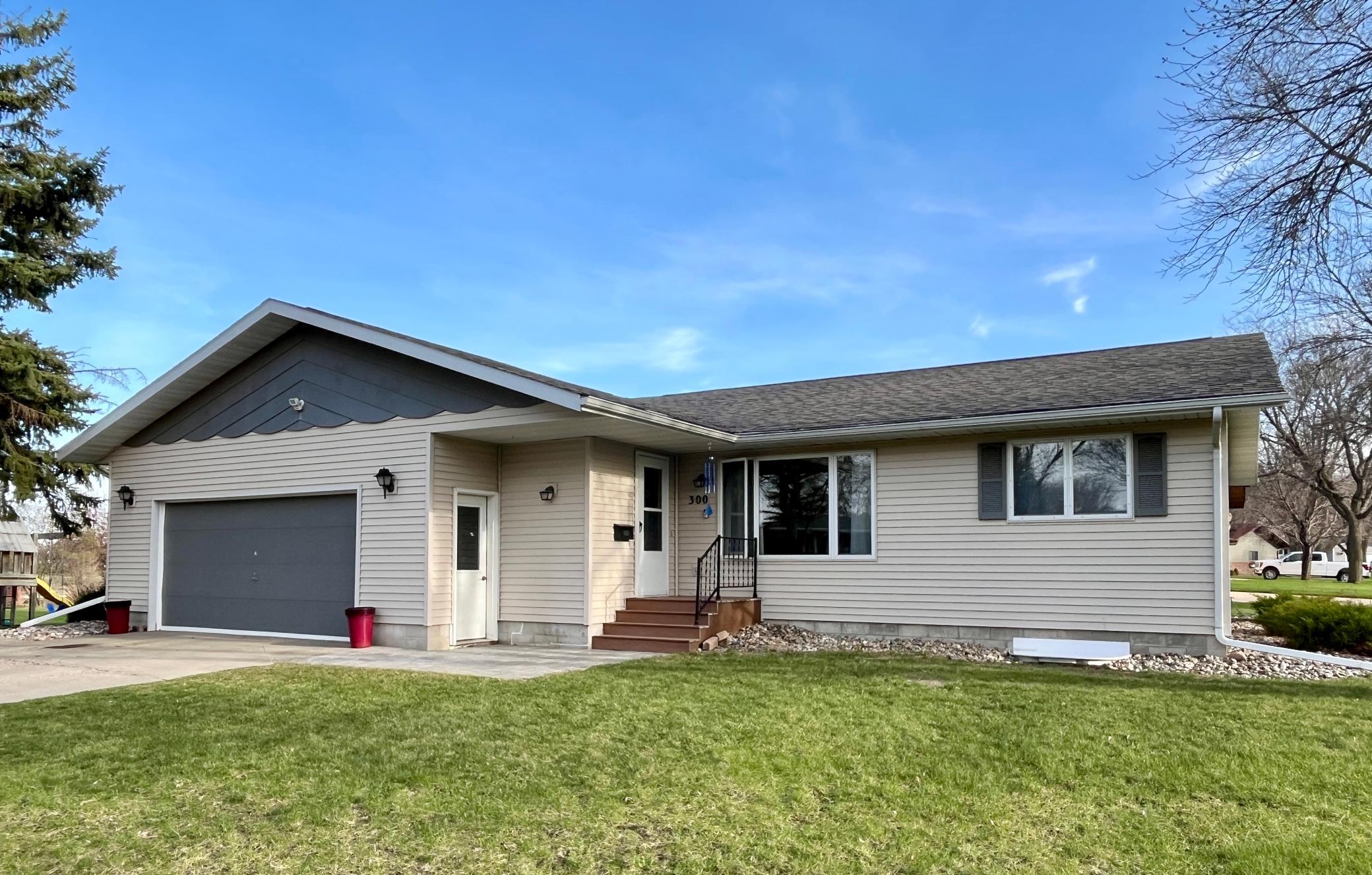 300 G Street Marshall, MN 56258 - Photo 2 of 75