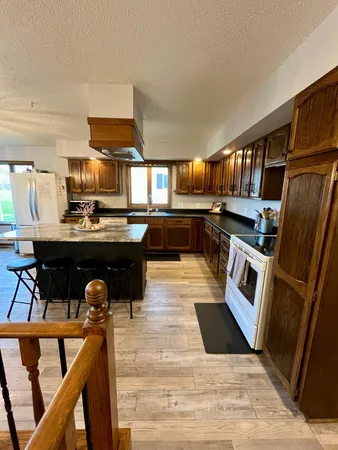 $319,500 | 300 G Street, Marshall, MN 56258