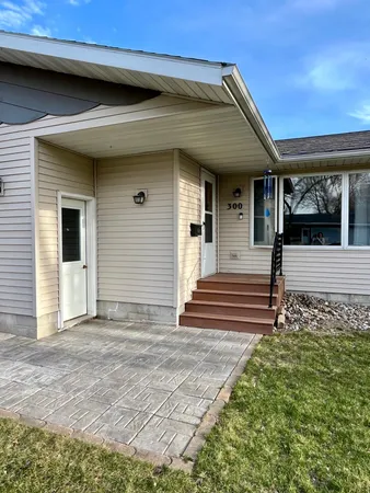 $319,500 | 300 G Street, Marshall, MN 56258