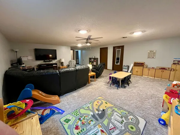 $319,500 | 300 G Street, Marshall, MN 56258